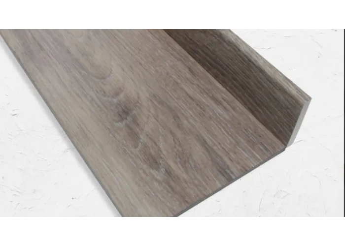 Rodapé PVC Expandido Carvalho Cinza Escuro 2020x70x15mm