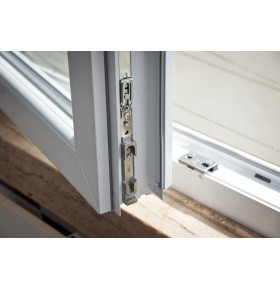 Janela PVC Oscilobatente 100x110 cm com Vidro Duplo | Cando