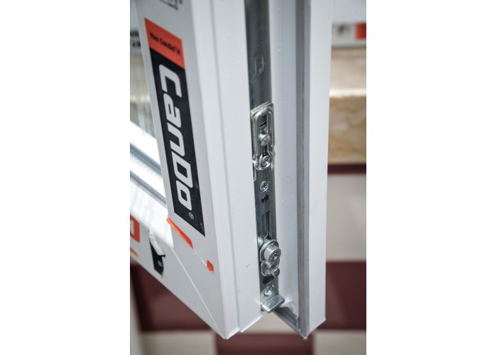 Janela PVC Oscilobatente 88x58 cm com Vidro Duplo | Cando