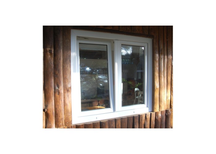 Janela PVC Oscilobatente 110x100 cm com Vidro Duplo | Cando