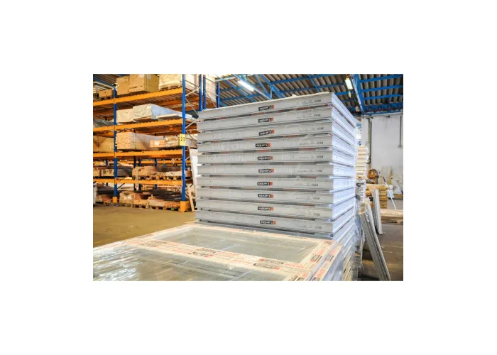 Porta Janela PVC Oscilobatente 80x200 cm com fechadura e Vidro Duplo | Cando