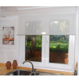 Janela PVC Oscilobatente 100x100 cm com Vidro Duplo | Cando