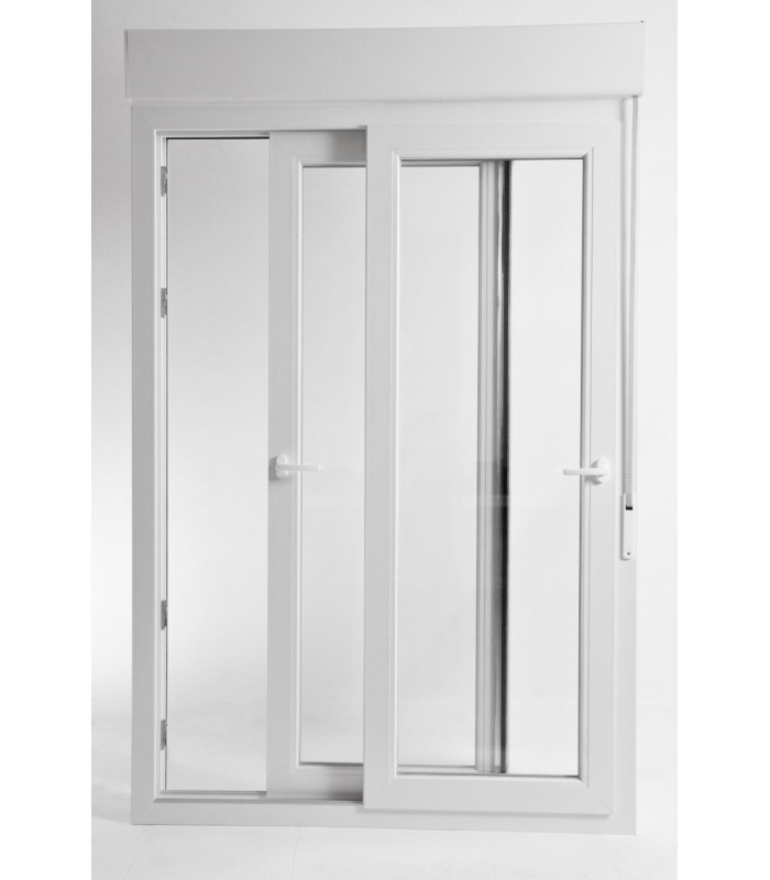 Janela de correr de sacada em PVC Aluplast, com estore