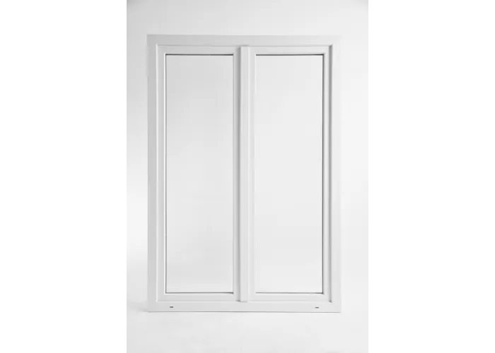 Janela oscilobatente, de sacada em PVC Aluplast, sem estore
