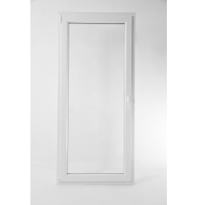 Janela oscilobatente de sacada em PVC Aluplast, sem estore