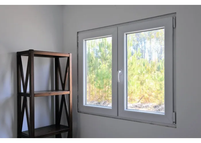 Janela PVC 100x100 Oscilobatente Proline | Entrega rápida