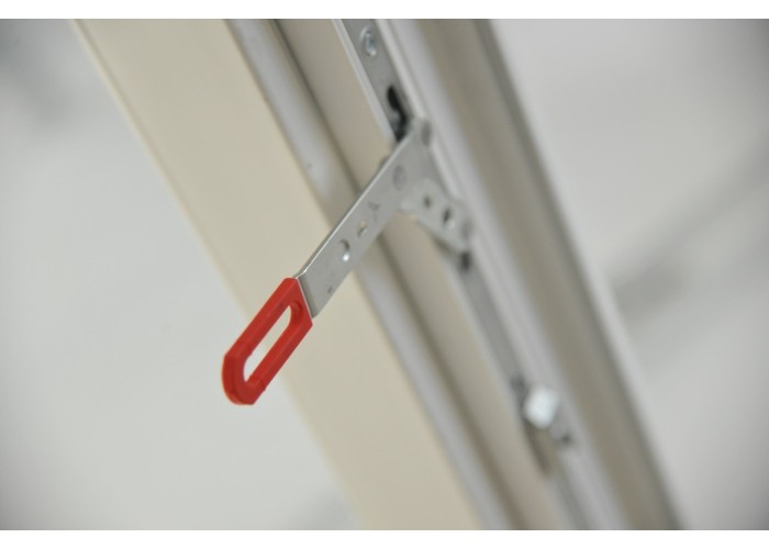 Janela PVC Oscilobatente Por Medida 2 Folhas Vidro Duplo Aluplast A+