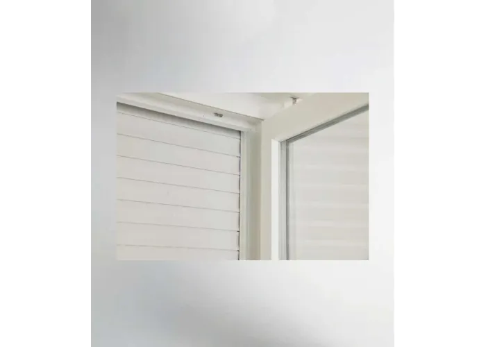 Porta Janela PVC Oscilobatente 150x218,5cm com Estore Vidro Duplo Aluplast