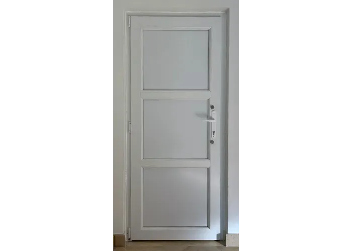 Porta Exterior Aluplast PVC AIRES 90x200cm Branca Direita