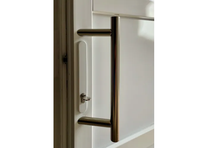 Porta Exterior Aluplast PVC AIRES 90x200cm Branca Direita