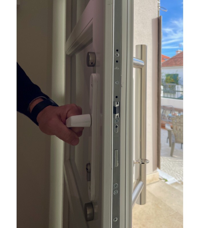 Porta Exterior Aluplast PVC AIRES 90x200cm Branca Direita