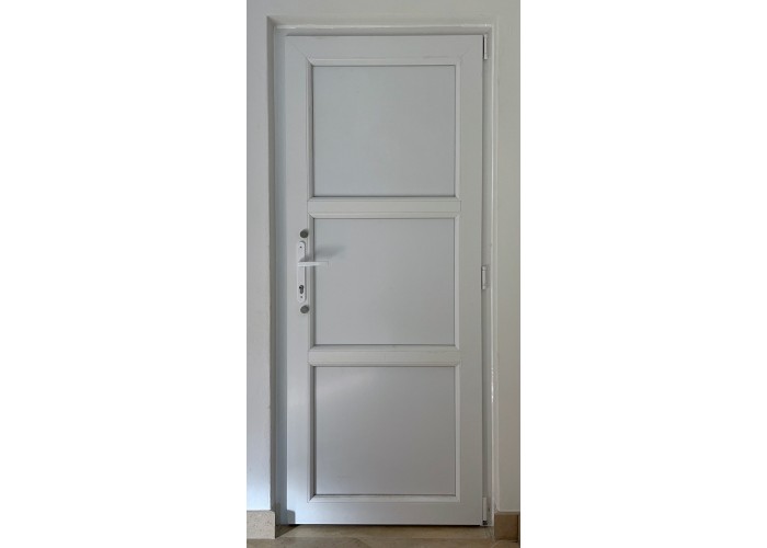 Porta Exterior Aluplast PVC AIRES 80x200cm Branca Esquerda