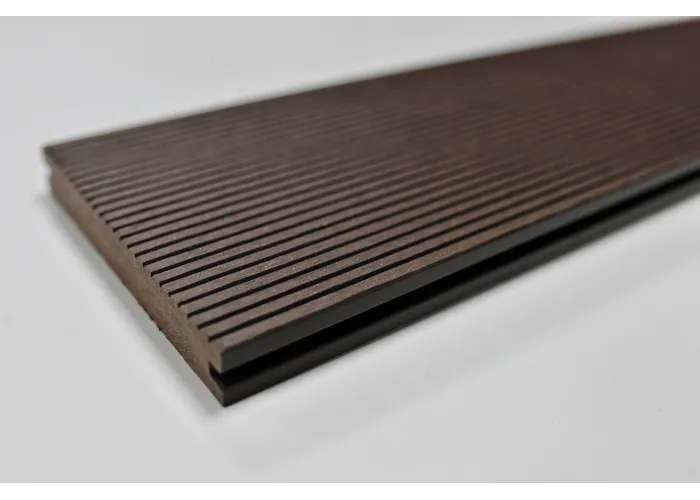Deck em Compósito Coffee Maciço 220x13x1,8cm | Pavimento Exterior WPC