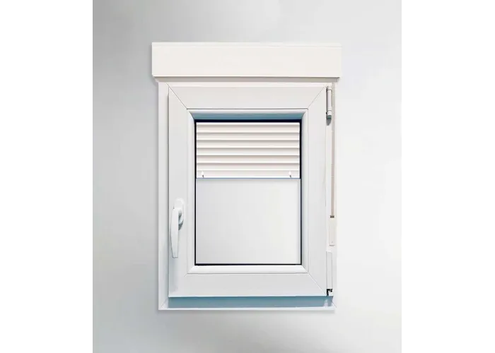 Janela PVC 70x115,5cm Oscilobatente Direita com Estore Vidro Duplo Aluplast