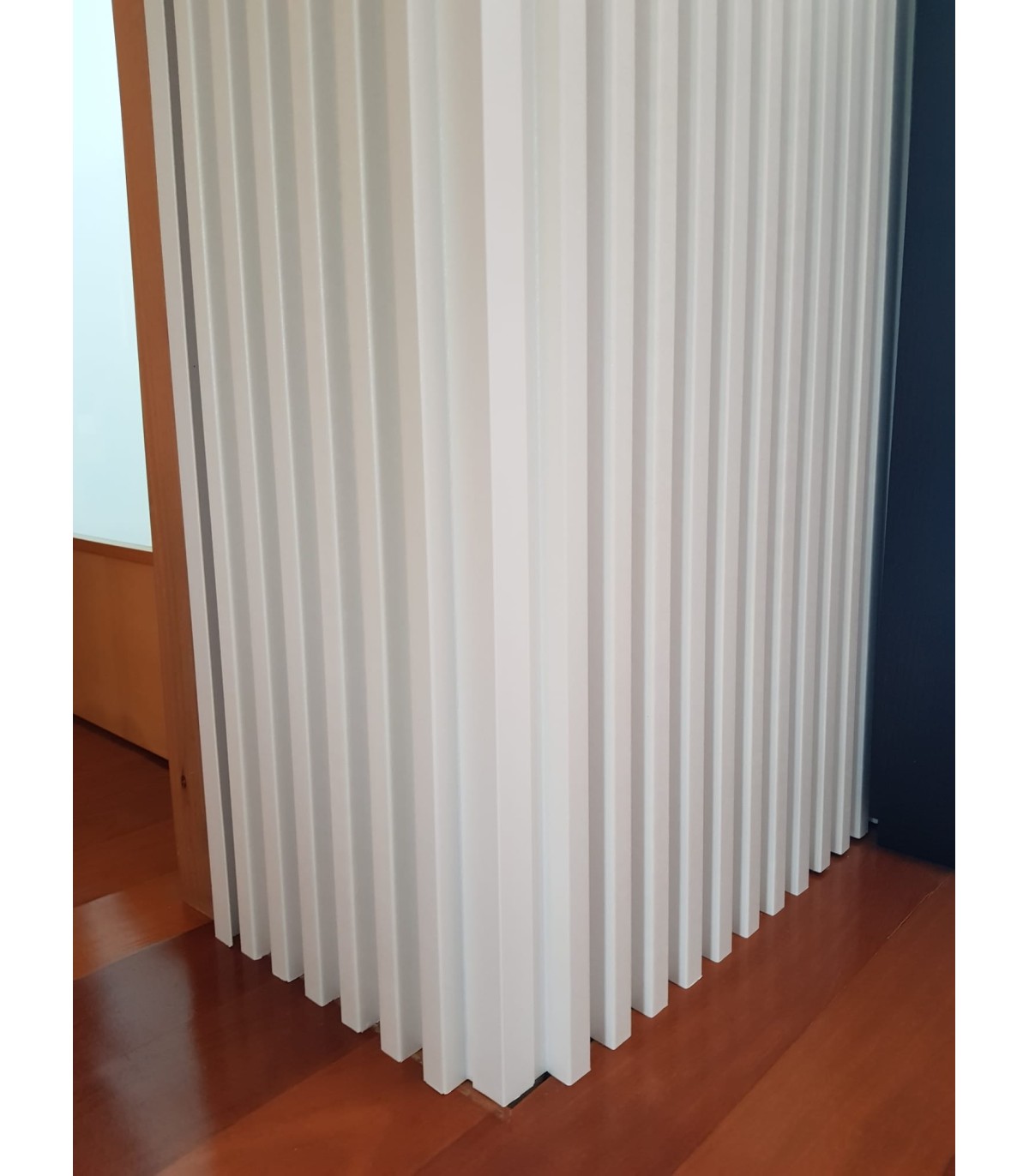 Revestimento Ripado Le Mur Branco Neve - 1 Régua (0,448m²) 280x16x2,3cm Paredes e Tetos