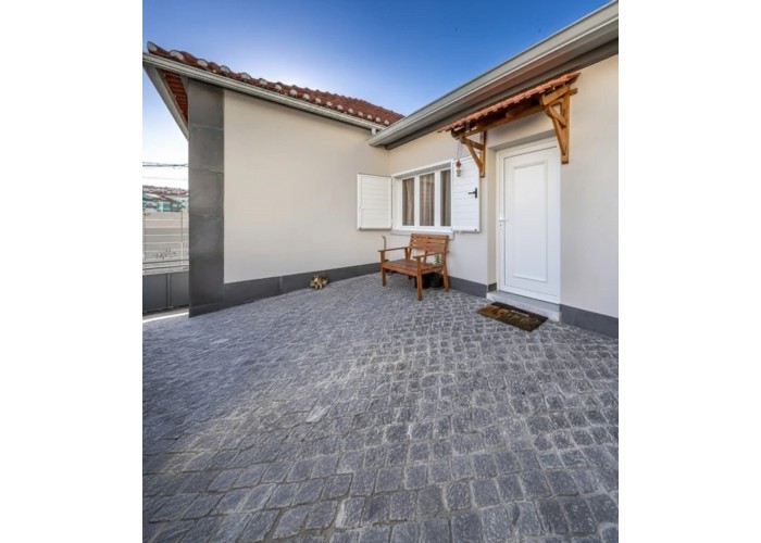 Porta Exterior PVC 90x205 Direita Veka 70mm – Bricoweb