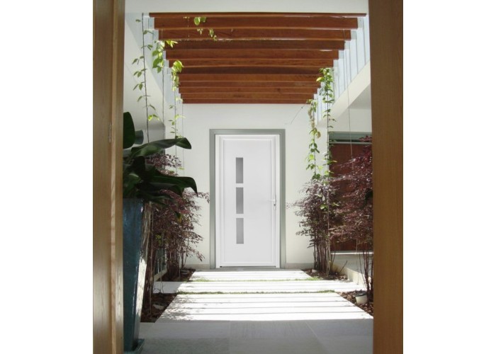 Porta Entrada PVC Manhattan 3 Vidros 90×205 | Veka 70 mm