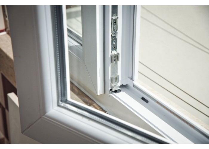 Janela PVC Oscilobatente 140x100 cm com Vidro Duplo | Cando