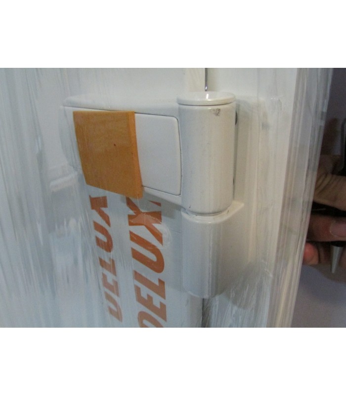 Porta Exterior PVC VIGO 98x208cm com vidro vertical Direita