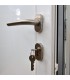 Puxador muleta inox escovado da porta de entrada pvc plus 6 de abertura direita